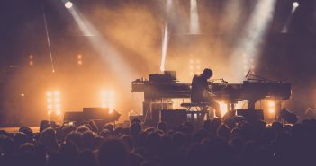 nils frahm na dimensionsu