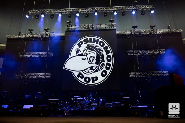 Veliki koncert kultnog benda Psihomodo Pop u Areni Zagreb u sklopu turneje "Vjerujem u čuda" s kojom obilježavaju četrdeset godina karijere.