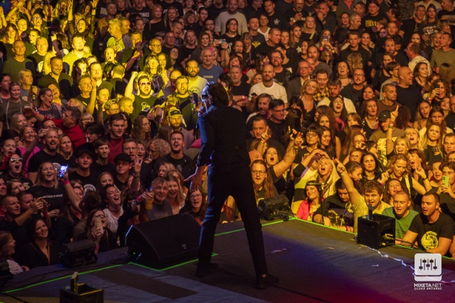 Veliki koncert kultnog benda Psihomodo Pop u Areni Zagreb u sklopu turneje "Vjerujem u čuda" s kojom obilježavaju četrdeset godina karijere.