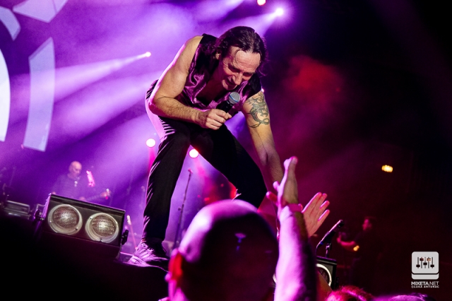 Veliki koncert kultnog benda Psihomodo Pop u Areni Zagreb u sklopu turneje "Vjerujem u čuda" s kojom obilježavaju četrdeset godina karijere.