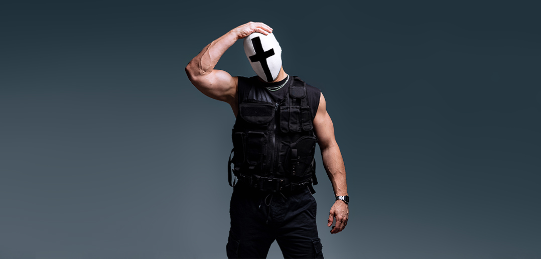 Press: Holy Priest, photo: Brand Bild