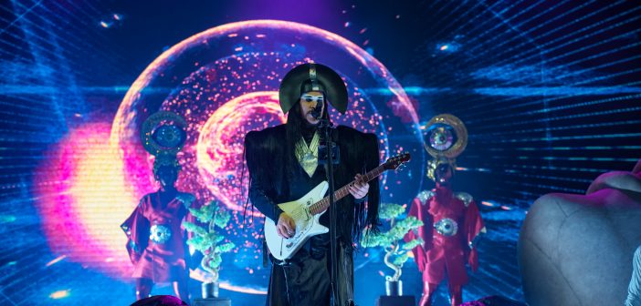 Empire of the Sun na Šalati: Premijerni hrvatski susret s bendom vječnog proljeća